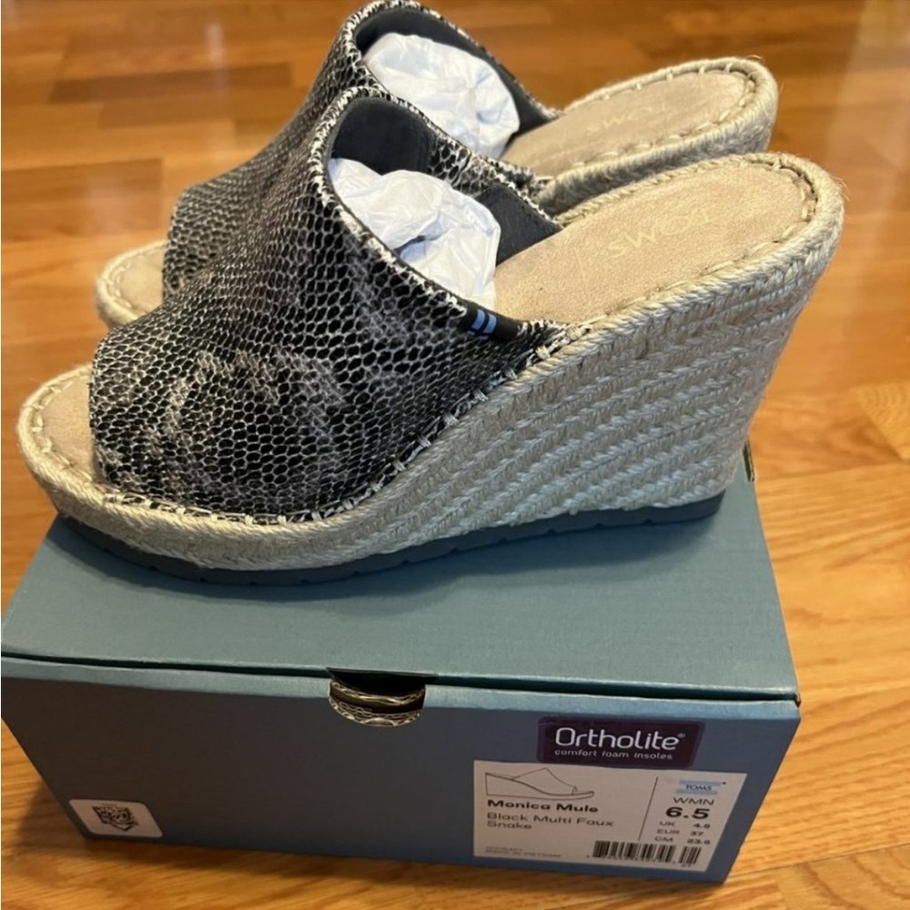 Toms Monica espadrille snakeskin wedge - Picture 2 of 4